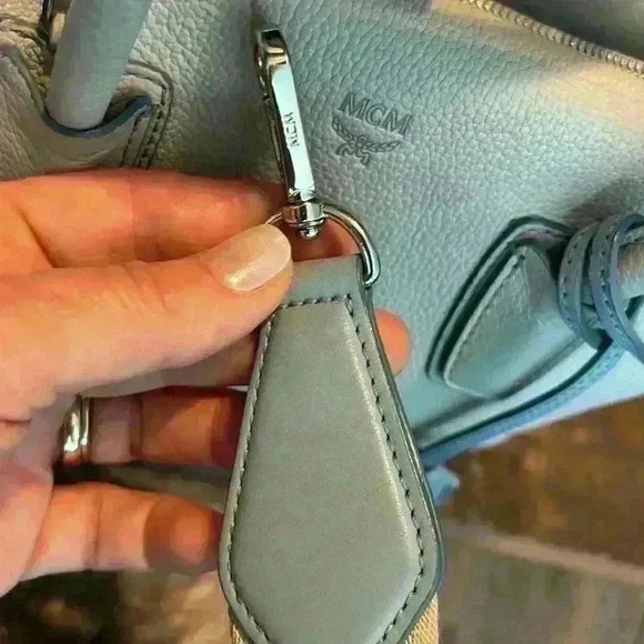 MCM Milla Medium Two-Way Satchel EUC - Picture 12 of 16